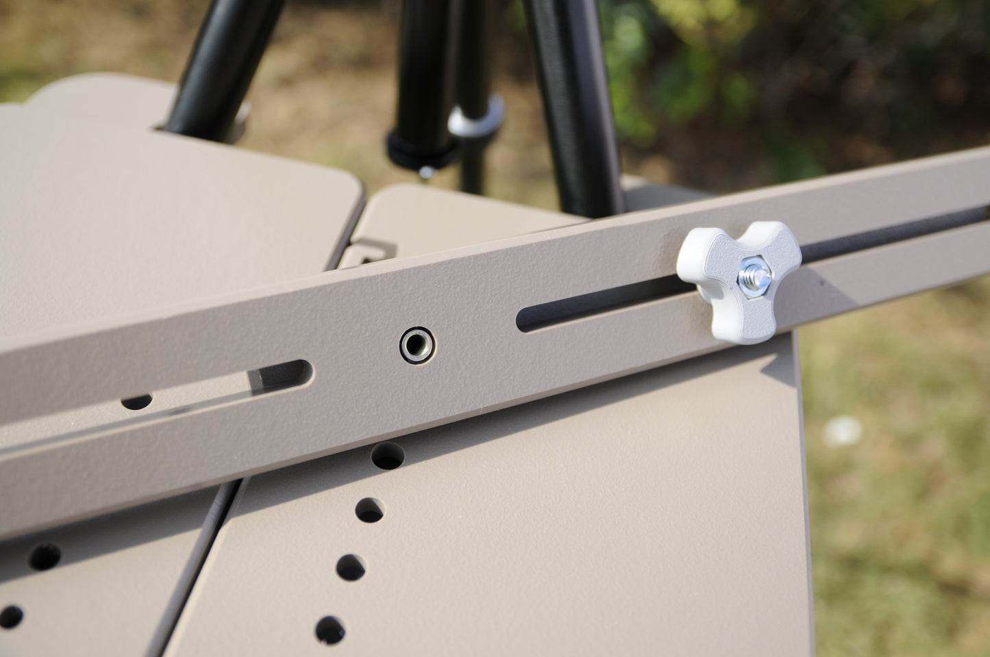 Artist Canvas Holder 22"