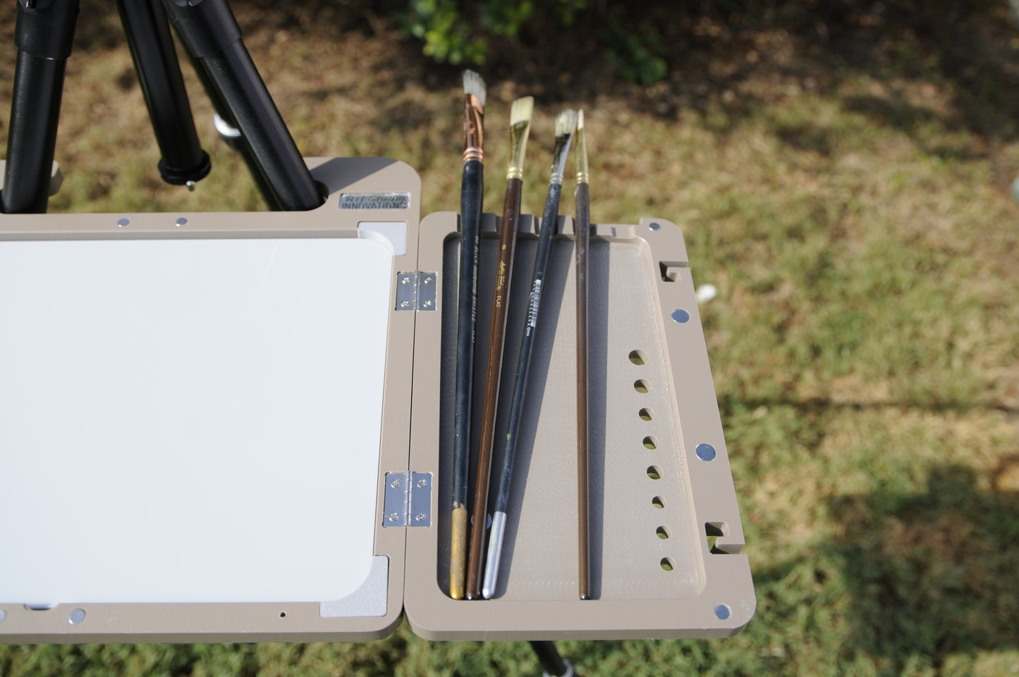 Feather lite palette 11x11